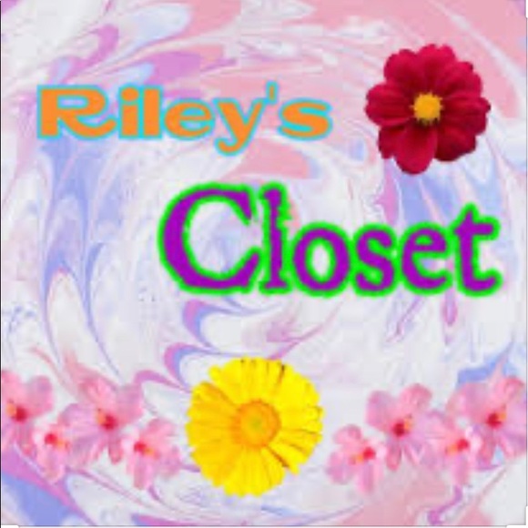 rileys_closet1
